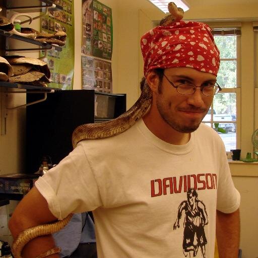 Associate Teaching Professor at URI, global change and evolutionary ecologist, lizard lasso-er, cookie monster