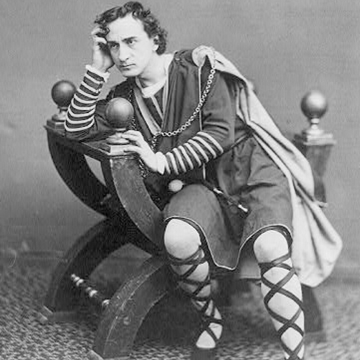 thebullhammy's profile picture. I'm a prince #turnup #vengence