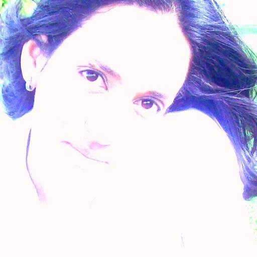 lucinw's profile picture. VIVER E NÃO TER A VERGONHA DE SER FELIZ...