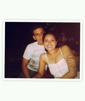 Amo a Dios - Soñadora - Amo a los niños - Amante de la risa y los dias soleados - Cerrista - Mi familia es mi todo. ♥