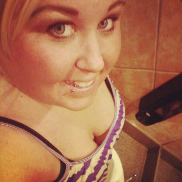 Just a girl who wishes for the World but will settle for a day on the River or a day laying on the beach ♥