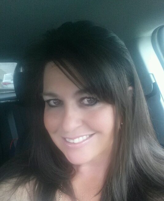 Outgoing, passionate,  Professional Sales Representative. Love God, my family and Volbeat!♡