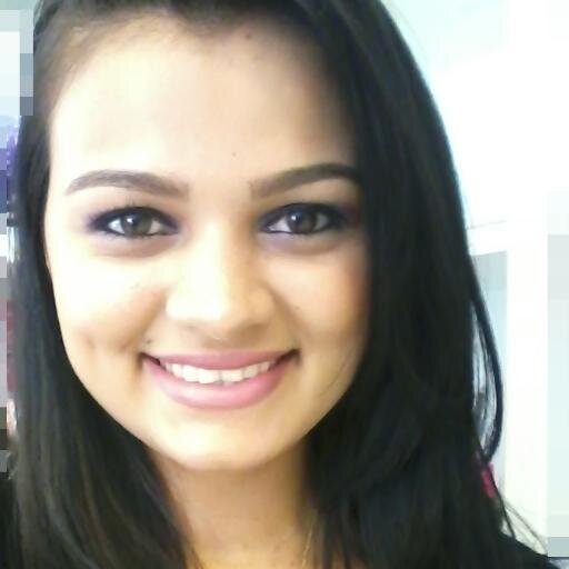 Brasileira, Potiguar, Patuense, Estudante, 17 anos, Sagitariana e Flamenguista // Sigo quem me segue // Só do @RonnanLima ♥