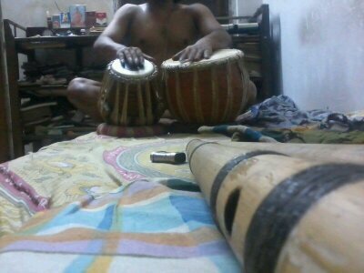 im a drummer and a flutist. i lov trancendental musik of d mountains. i'm a scientologist & taoist, reiki therapist & yogic physiotherapist.