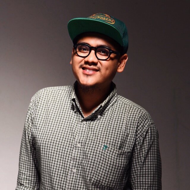 Creative director at @beeprods