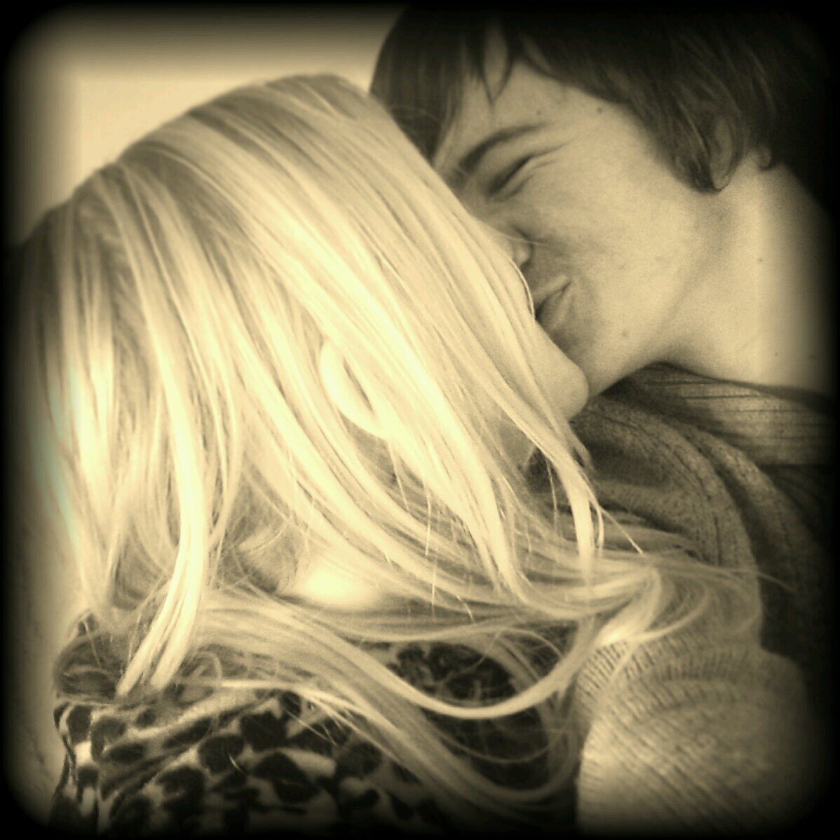 leemorgan117's profile picture. Youtuber/Gamer make videos daily slowly climbing the charts but i am getting somewhere/karate/free running/parkour and rugby Xbox one (SpaitoViper) !!