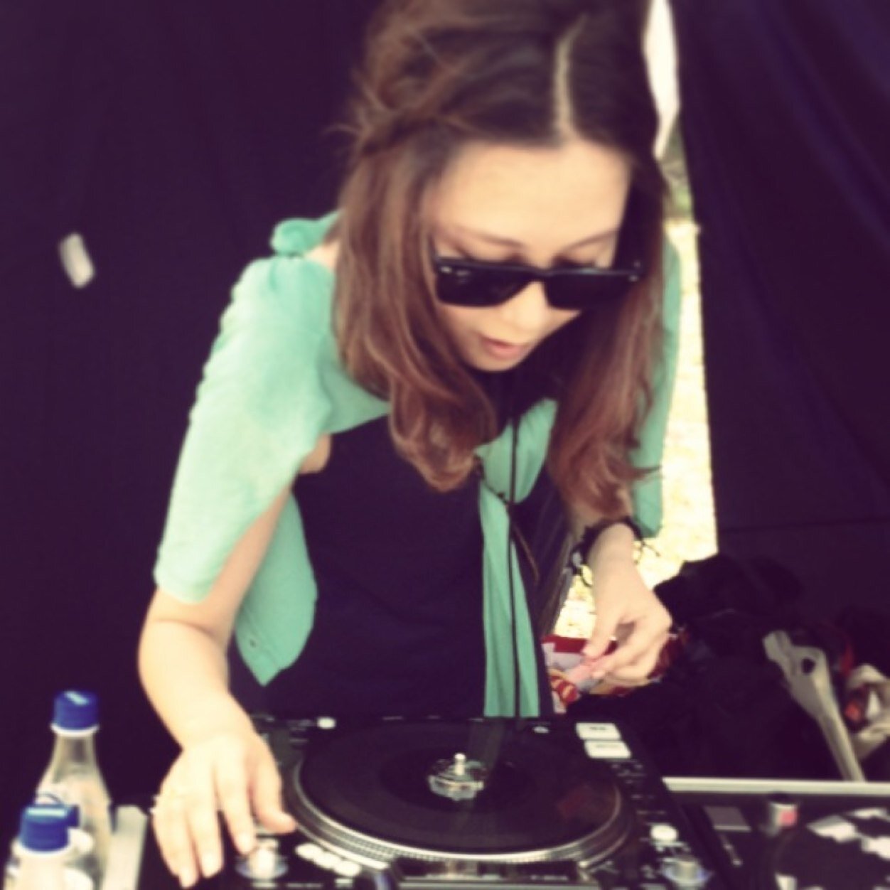I love eating,drinking,dance,music,dj,yoga,travel,fashion,friend,family and more.. follow me♥ Tokyo,Japan