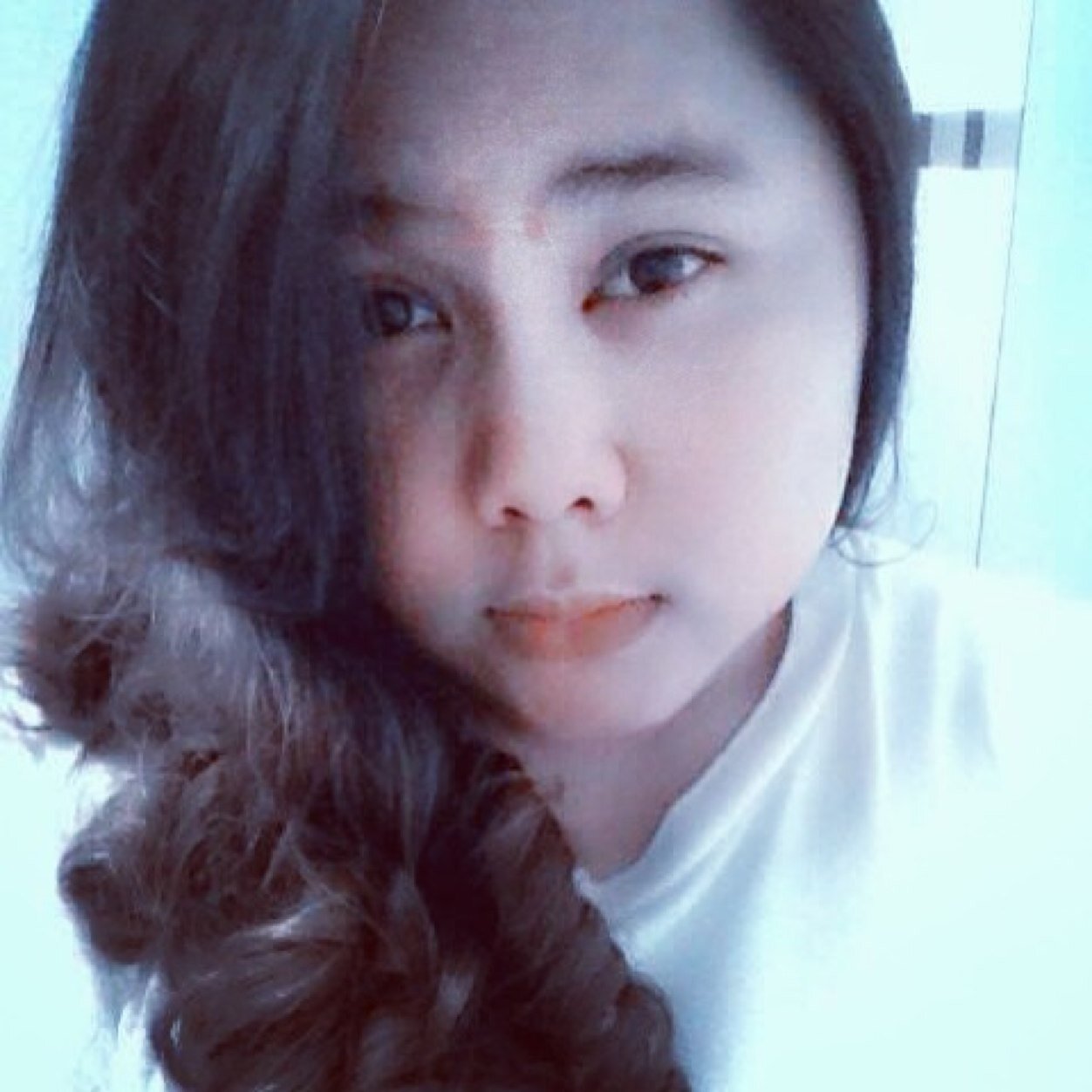 suzanimarshima's profile picture. 