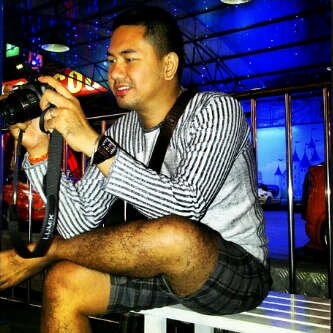 Reno_arfian's profile picture. Love traveling, swimming, cooking. Pin 598E3CA7 just for friends