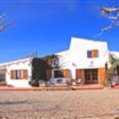 http://t.co/Xwx7YmomRq
Ven a desconectar en un paraiso de olivos, almendros y viñas.