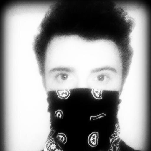 Eminem/2pac/Hidra/Contra/Sansar/Skrillex/Nirvana/AC/DC/Avenged/Placebo/MarilynManson/Hammerfall/HIM  ∞EMİNE∞