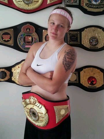 MMA fighter in training and a Senior @ MNU WBB!!!