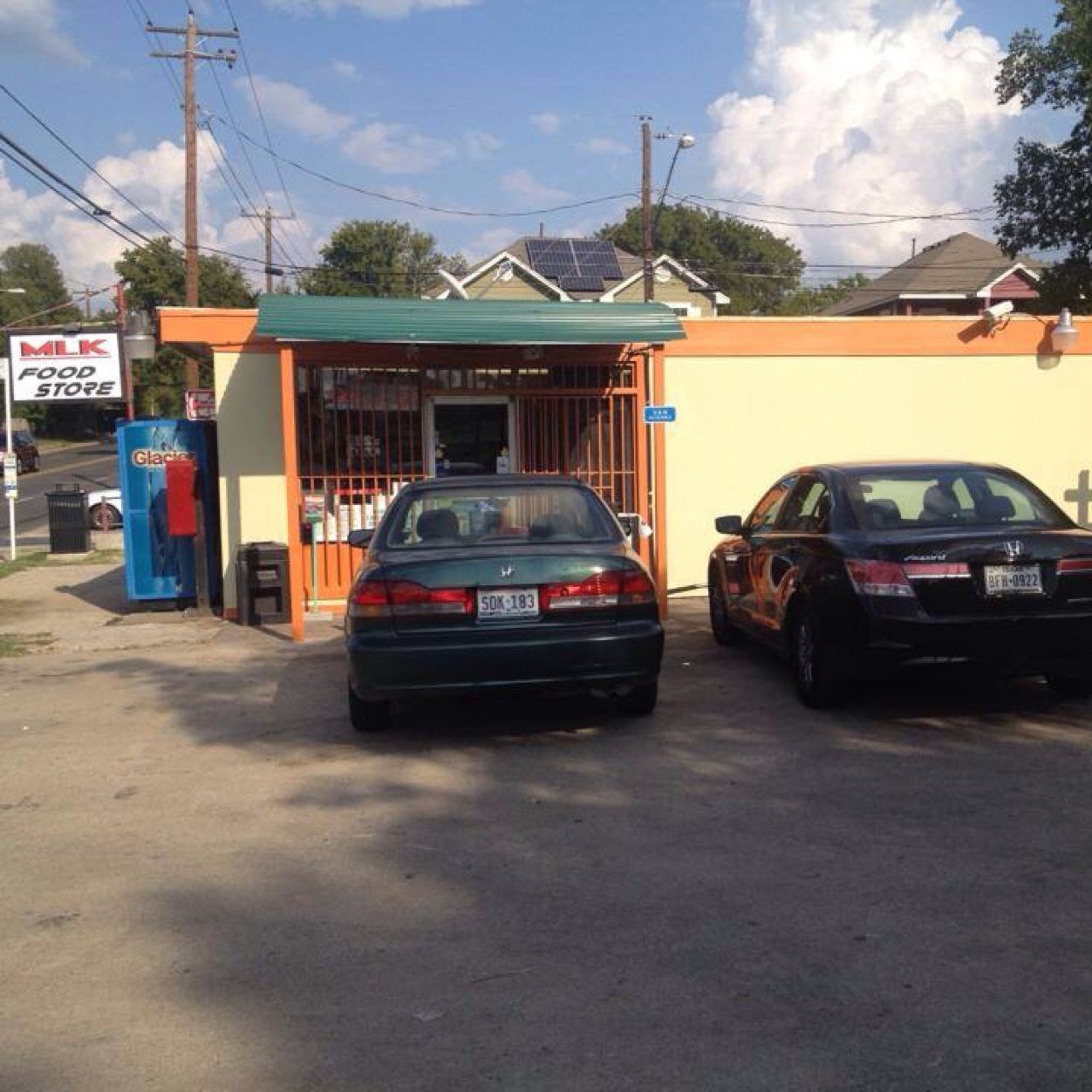Specialized in American Craft Beer, foreign beer and wine, Cold brew Coffee, Kombucha, Yerba mate tea good selection of Ice cream & Etc, 512 845 4755 jaffar
