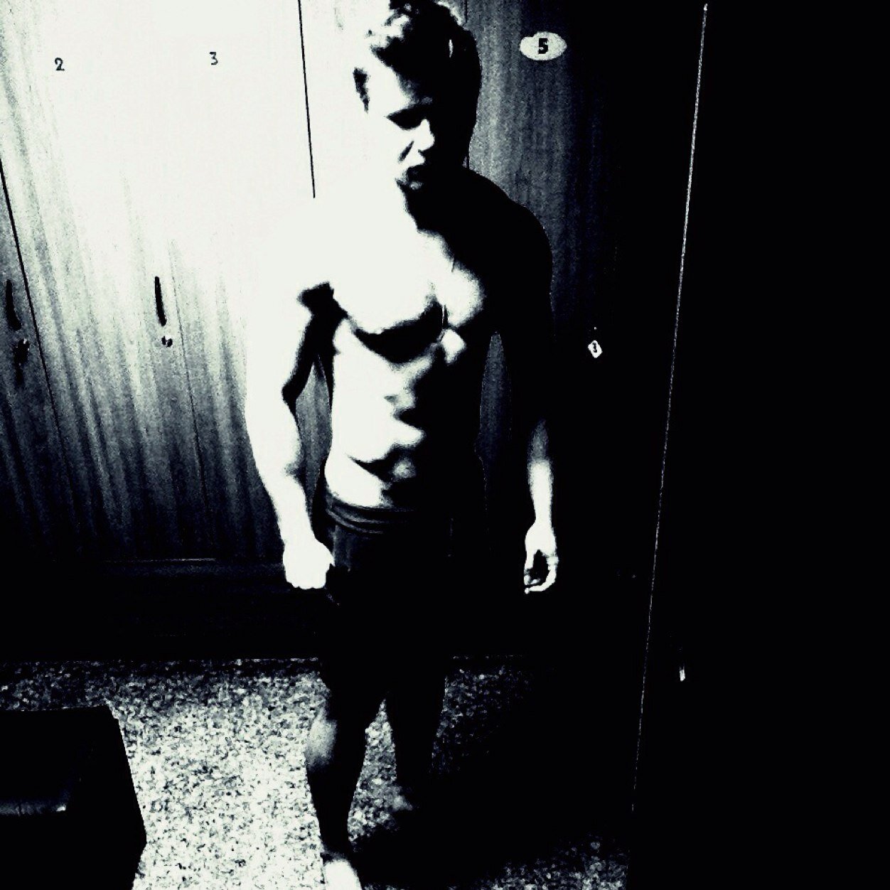 alexVeraksa's profile picture. Остерегайтесь тех, кто хочет вменить вам чувство вины, ибо они жаждут власти над вами.