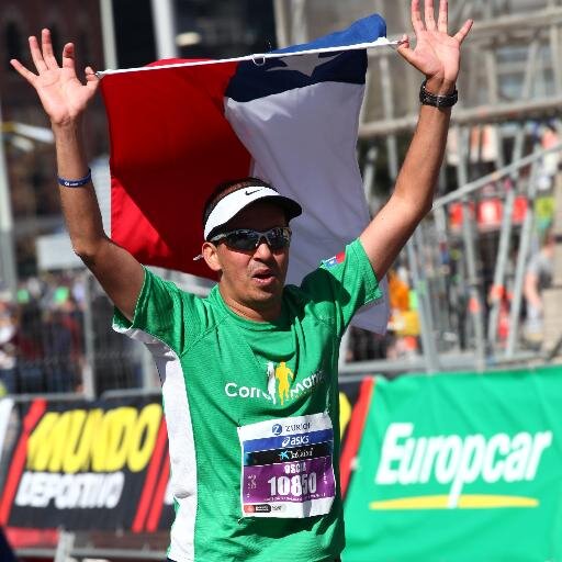 De izquierda pero con mente abierta, fan de mi padre, madre, hermanos, familia e hijo, proyecto de Runner,...#SoyAlbo #SoyDonante #Maratonista #Apruebo