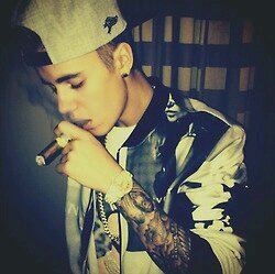 Please follow @biebsshasswaggy She is gonna follow you back ;) Thank you.