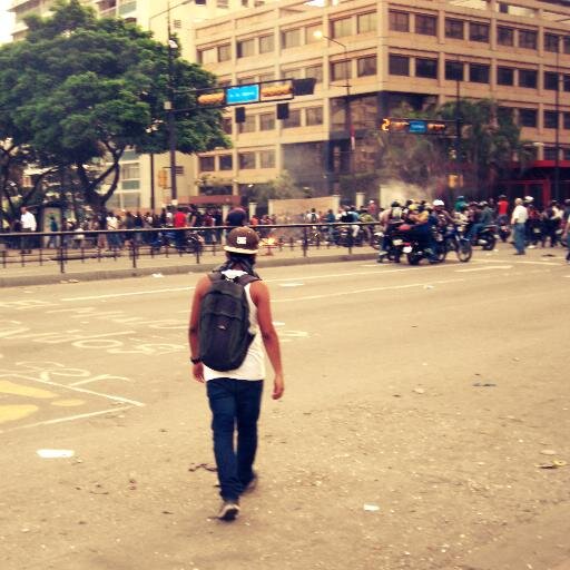#VenezuelaResiste- Techno track life- Insta: Andrskardnoir