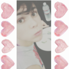 sunsetlxrry's profile picture. glazed donuts is life.