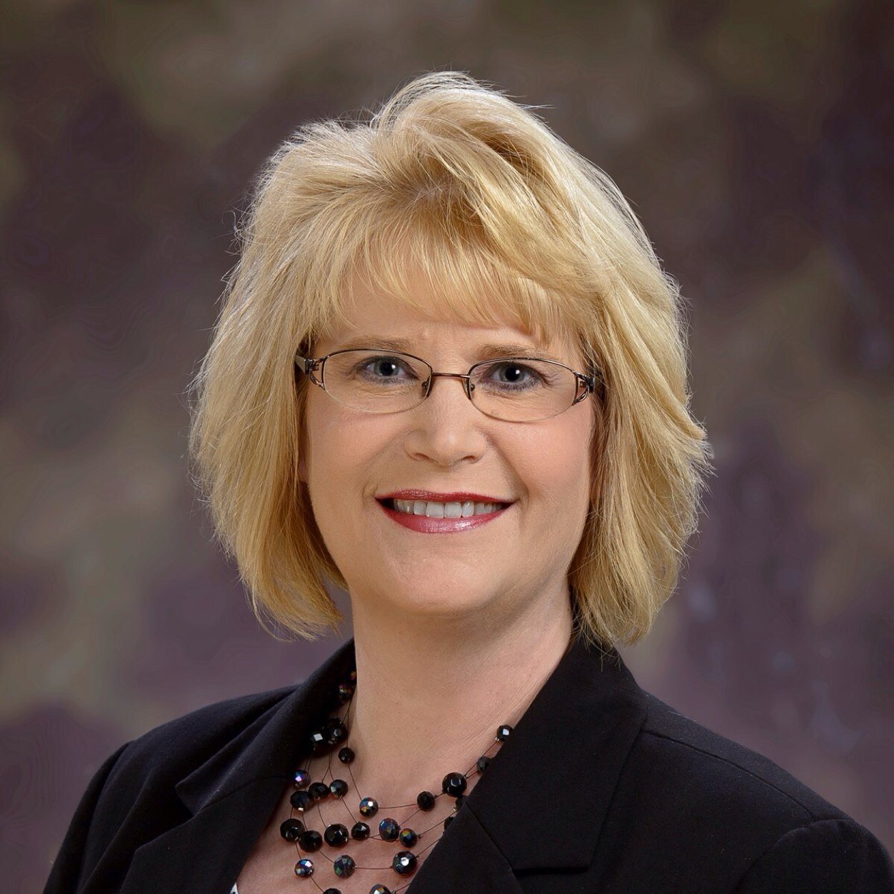 Superintendent of Hershey Public Schools, wife, mother of three, technology enthusiast and avid football fan!