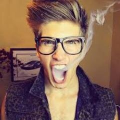 ❤️ Joey Graceffa❤️   I am so glad he is in my life.