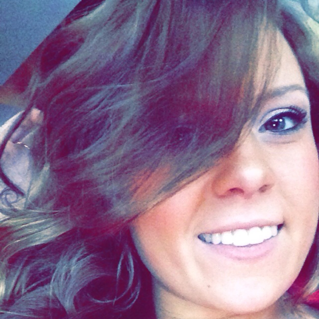 I'm just your simple hometown girl. Saginaw MN.