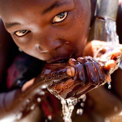 800 million people lack clean drinking water. We want to change that.
text WATER to 45678 give $10
every(1)NE: water