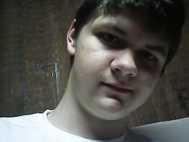 LoganCo55555's profile picture. tall, nice, and loves to talk