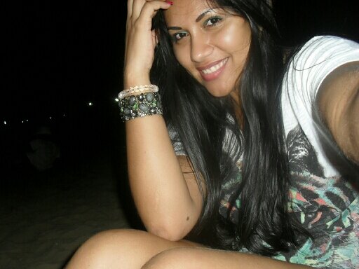 ivonestmolive's profile picture. Eu sou authentica gosto de fazer amizades com pessoas positivas, escutar uma boa música... Sair com os amigos, curtir a vida de uma forma correta e saudável..!