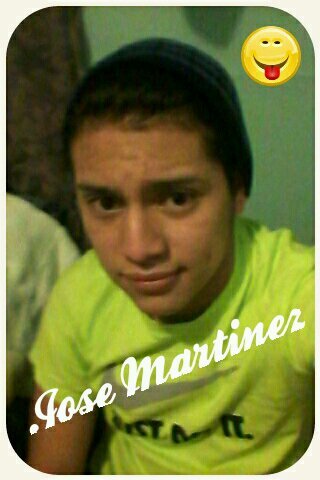 llegare a ser el mejor gracias a ty y a tus criticas q me dan fuerza para seguir adelante y ser el mejor cada dia