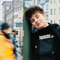 renatangens's profile picture. 