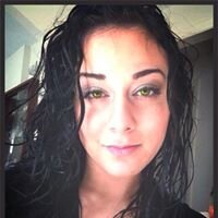 Y3llowBon393's profile picture. 