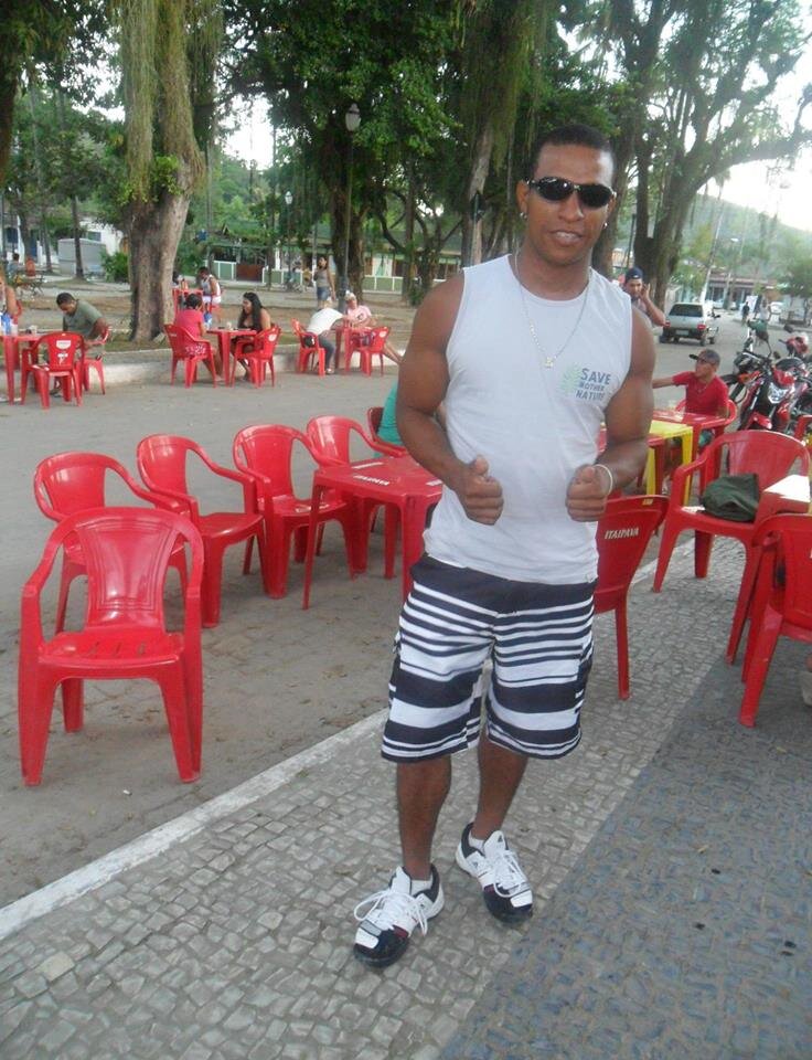 Sou pai agora, mais ainda continuo na mídia pra mulherada !
