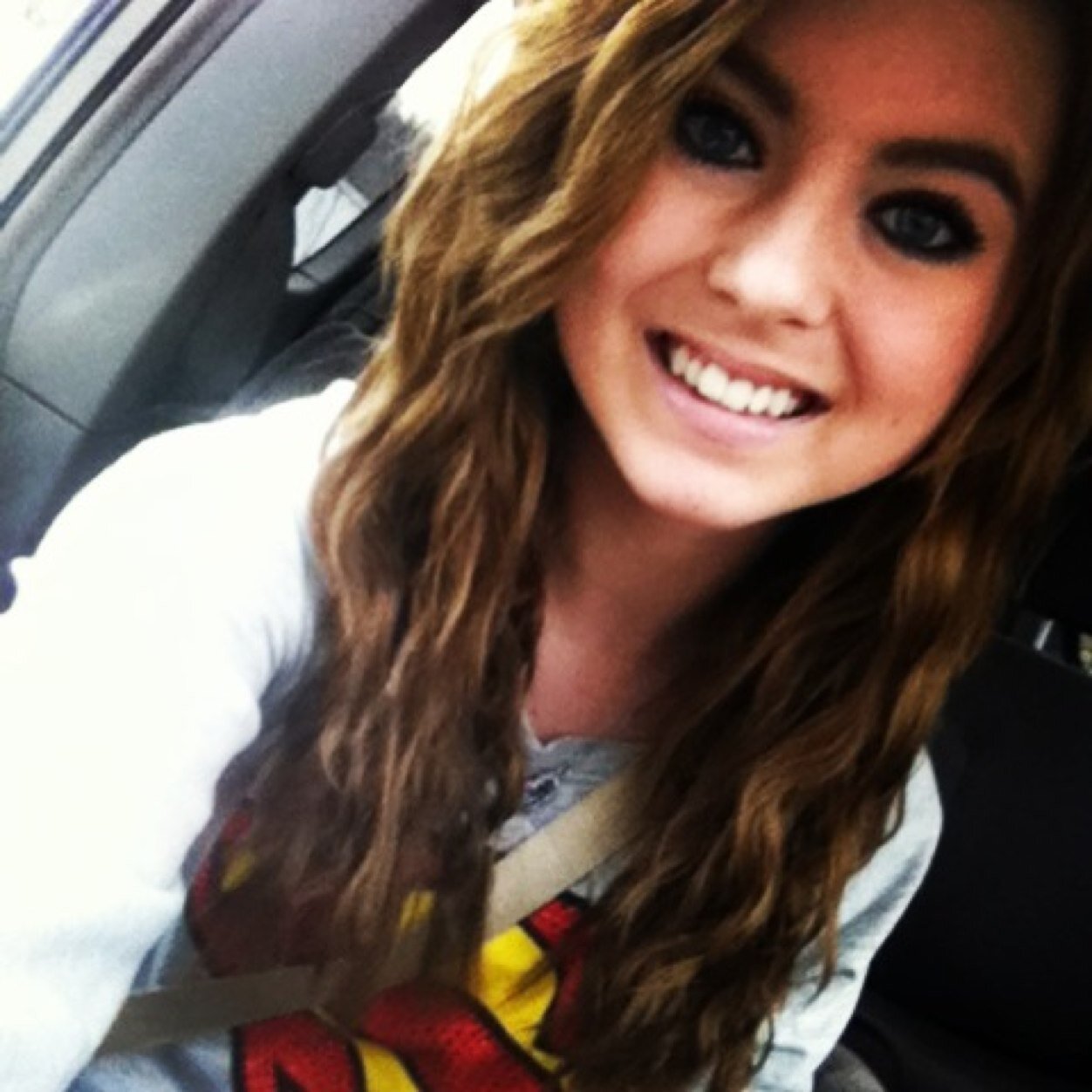 Alyssa_6_3_99_'s profile picture. -Sophomore cheerleader❤ -I play the baritone in band -Volleyball is coming soon ✌ -Talking to the best guy ever ! -June 3, 1999 birthday