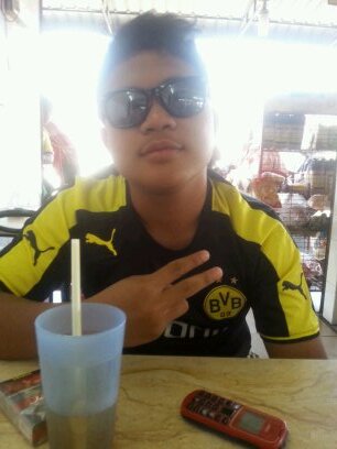 husni_aizat's profile picture. aku kasih pada yang satu