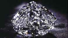 A diamond between bladygrasses