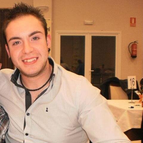 Inquieto y siempre buscando nuevas motivaciones :)