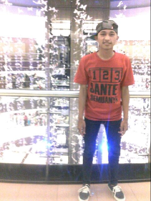 @irmaaairmaaa♥.// jadilah diri sendiri jangan tergantung kepada orang lain !!!