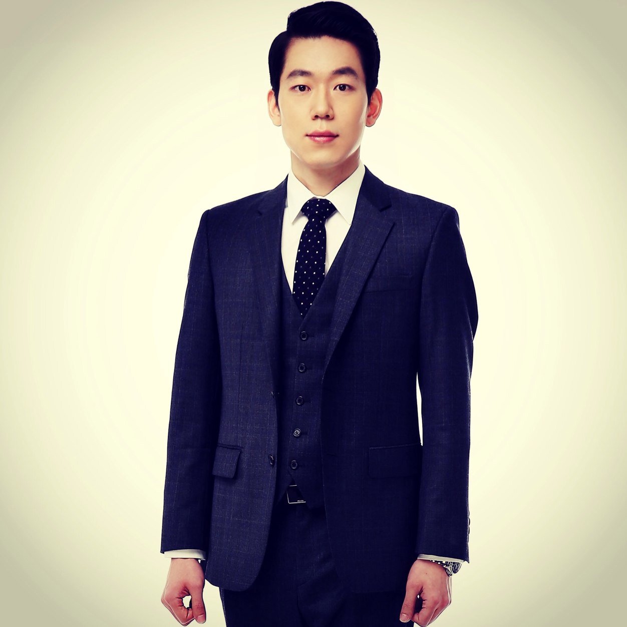 미완성의 신_
Dreams come true★
역사를 잊은 민족에게 미래는 없다.
부천/지리교육/사회탐구영역 강사/사람사는세상/처음처럼/브릿팝/등산/축구/전북FC/이동국/기아타이거즈♥

''슬픔도 노여움도 없이 살아가는 자는 조국을 사랑하고 있지 않다''