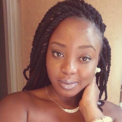 Just a young women doing her thing. You can too.                                        $600+ A MONTH? I CANT HELP YOU DO THAT. [DM ME] :) reggyot@gmail.com