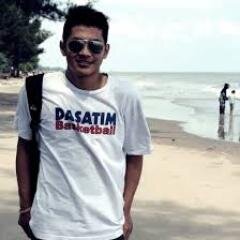 Science enthusiasts | Muslim | Madridista dan The Blues | Penggemar The Spesial One | In Relationship with @nadyaputriame