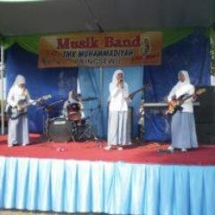 devidedBAND's profile picture. SMK MUHAMMADIYAH 1 PRINGSEWU |Dhea Destiara |Dwi Astuti |Dwi Septiani | Dwi Yuliani |Ulis Indriani | #BC 082372626006