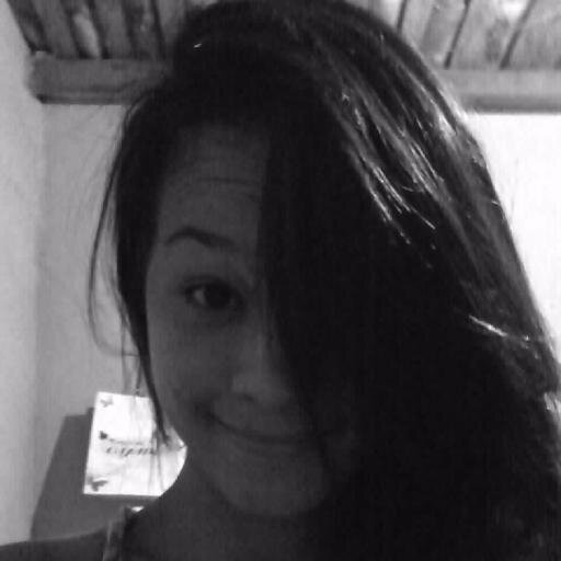 Libriana , 15 aninhos , Brincalhona , ama Chocolate Fotos , Evangélica , Possessiva , Ciumenta , #LuanSantana , Meu ídolo favorito é DEUS . L.E, I love myself