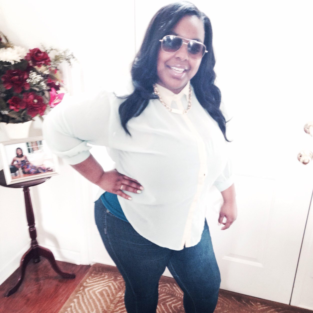 EAT_DEZ_TWEETS's profile picture. 