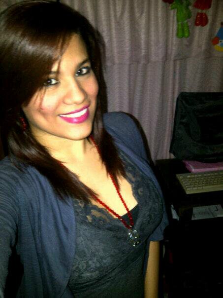 Amo a DIOS♥Soy cariñosa y amable cuando lo eres conmigo..Amo mi vida y todo lo que esta en ella mi familia es la MEJOR Enamorada dia A dia #Sigueme&teSigo☺
