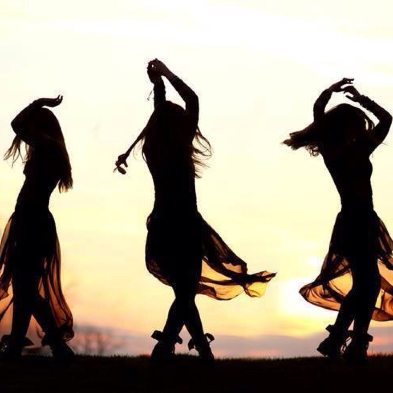 Music, dancing, sunshine, sea...