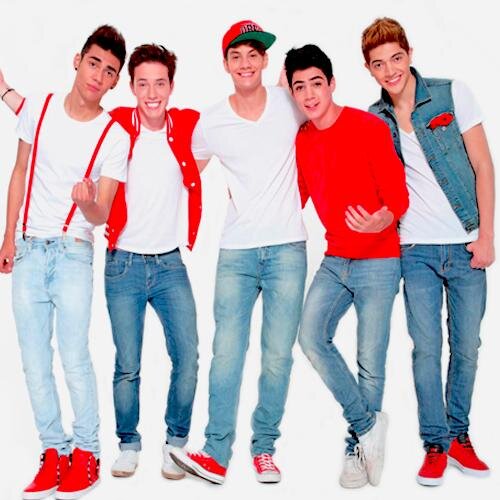En la #FRIENDZONE por culpa de 5 Locos Enamorados de la musica.