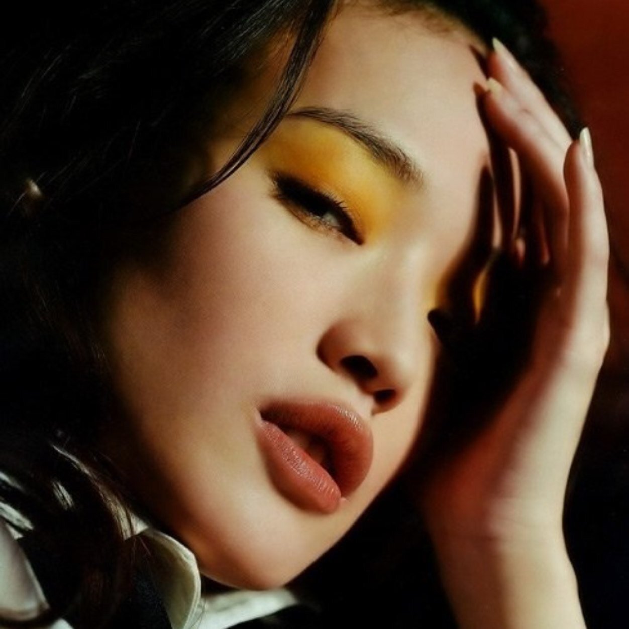 ProsperousNoble's profile picture. ≎ ❝I see this life like a swinging vine, swing my heart across the line. In my face is flashing signs, seek it out and ye shall find❞ ≎