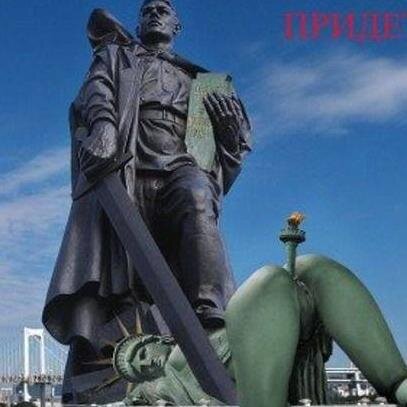 Морской биолог. Путешественник.