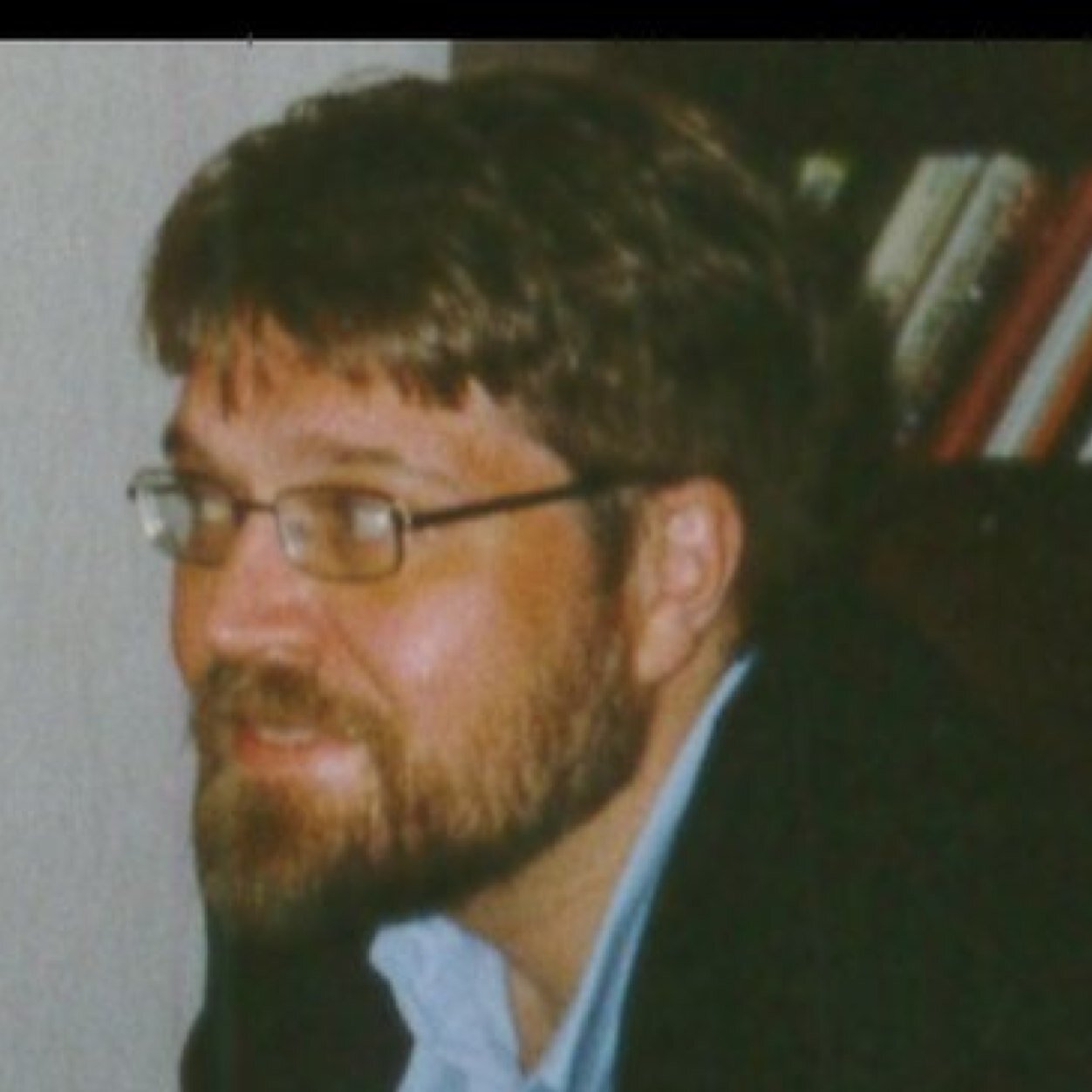 Friend to Animals, Master of Plants. Human Rights for Everyone. Agnostic Atheist, Anti-utopian and Nerd. Low vision but not blind. https://t.co/GibjWOXiXg