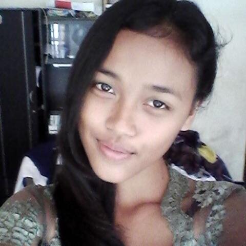 PUTRI TRISMA X MIPA 1 ,ANGGOTA BHUANA 37,